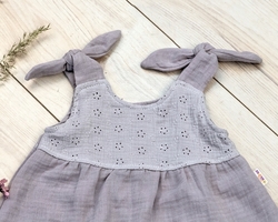 Baby Nellys Letní lehoučké mušelínové šaty Summer - šedé