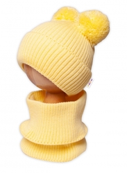 BABY NELLYS Zimní pletená čepice + nákrčník - žlutá s bambulkami