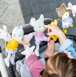 BabyOno Závěsná edukační hračka na kočárek Ballerinas, šedá