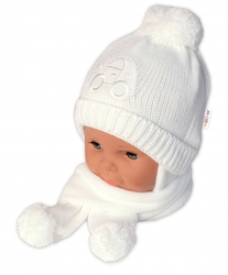 BABY NELLYS Zimní čepička s šálou - Autíčko bílá