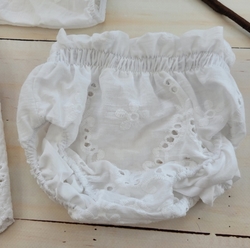 Mušelínové šatičky s Madeira vyšívkou + kalhotky a čelenka 3D, bílé