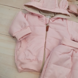 Stylová prošívaná bunda s kapucí + kalhoty - růžová
