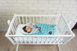 Baby Nellys Oboustranná zavinovačka Minky - Balón, Minky - sv. modrá