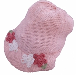Čepice dětská přízová s kšiltem - KVĚTINY růžová 