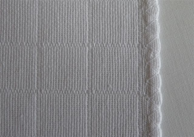 Osuška dětská plenová - tetra BÍLÁ - český výrobce - detail